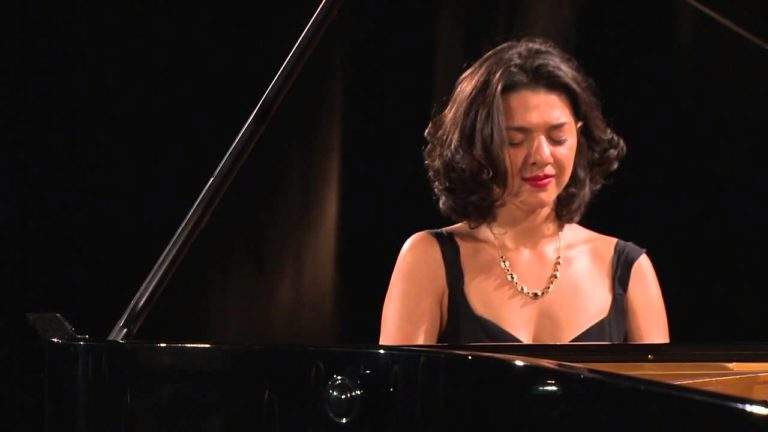 Khatia Buniatishvili – F. Liszt “Ständchen” Piano Transcriptions After Schubert