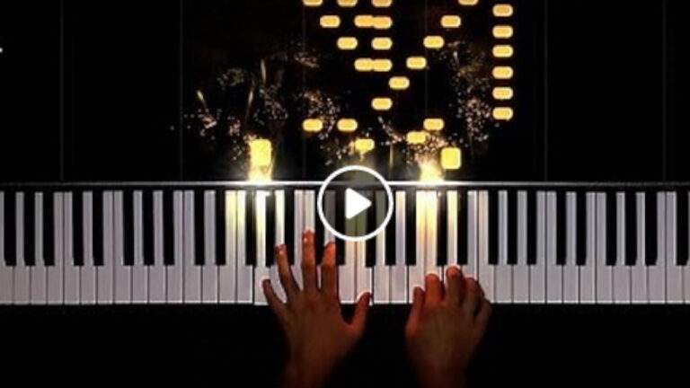 Beethoven – Moonlight Sonata (Famous Classical Piano Piece)
