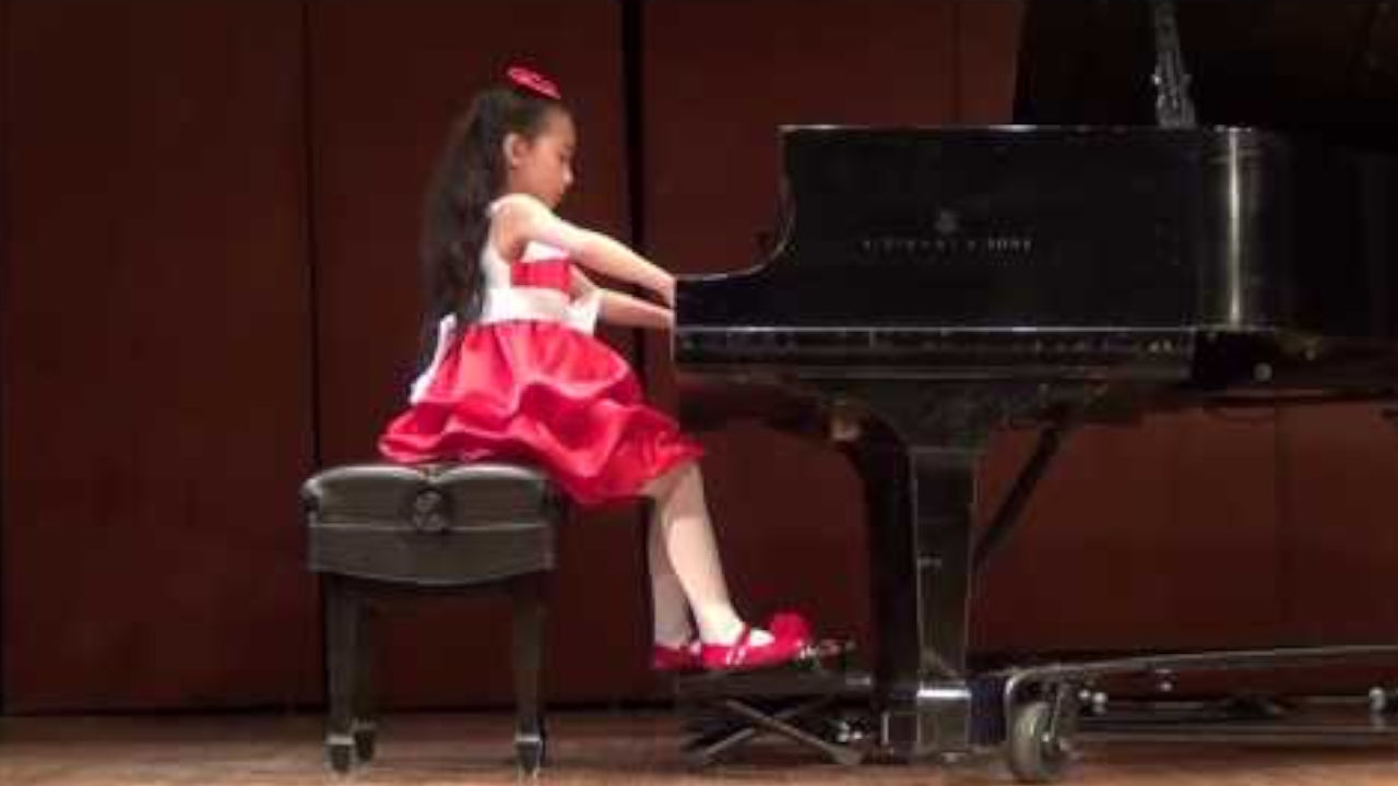 young pianist fantaisie impromptu chopin